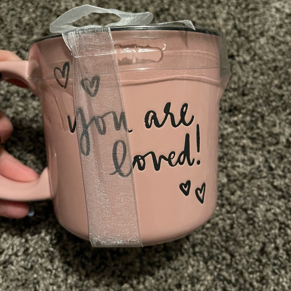 Dayna Lee Valentine’s mug